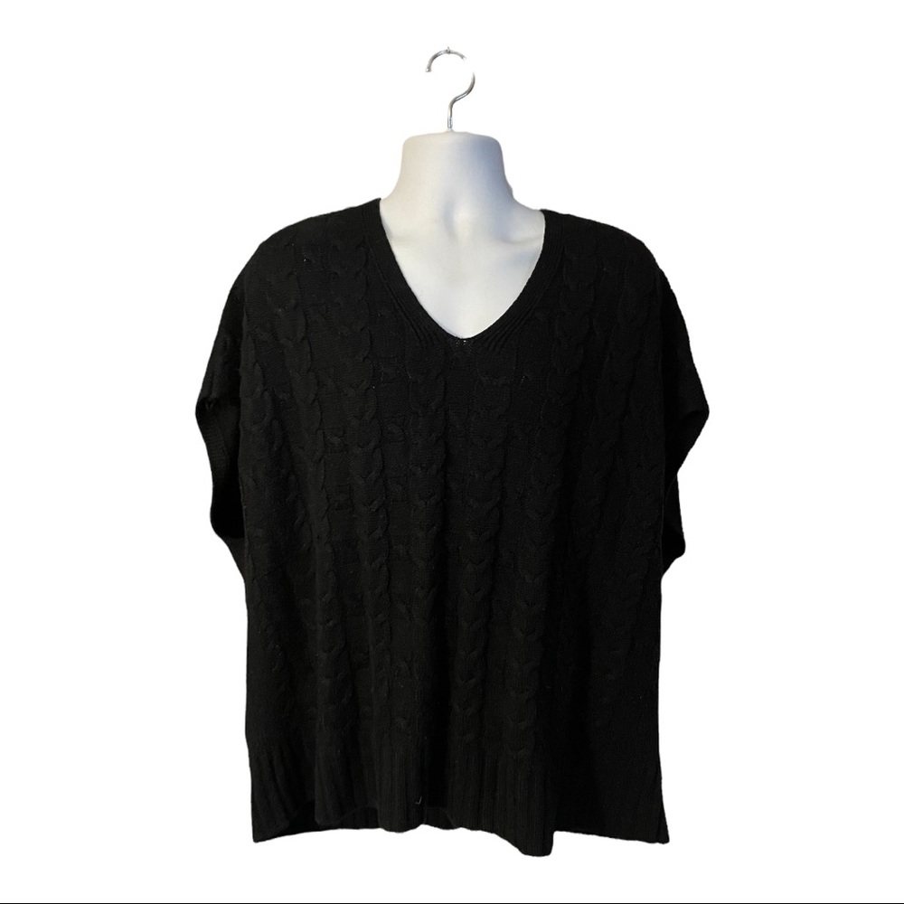 Sonoma black L/XL Sweater Vest